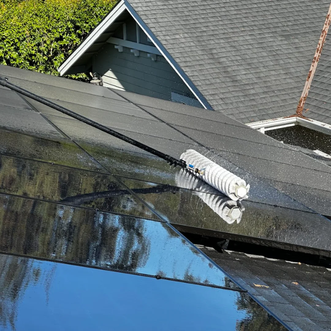 Residential solar panel cleaning, Lafayette, CA